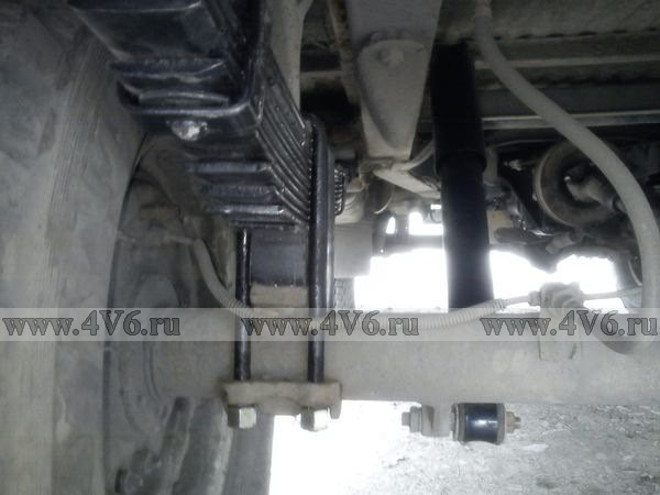 Проставки рессора-мост УАЗ Буханка (2 шт 40 мм, комплект со стремянками 240 мм)